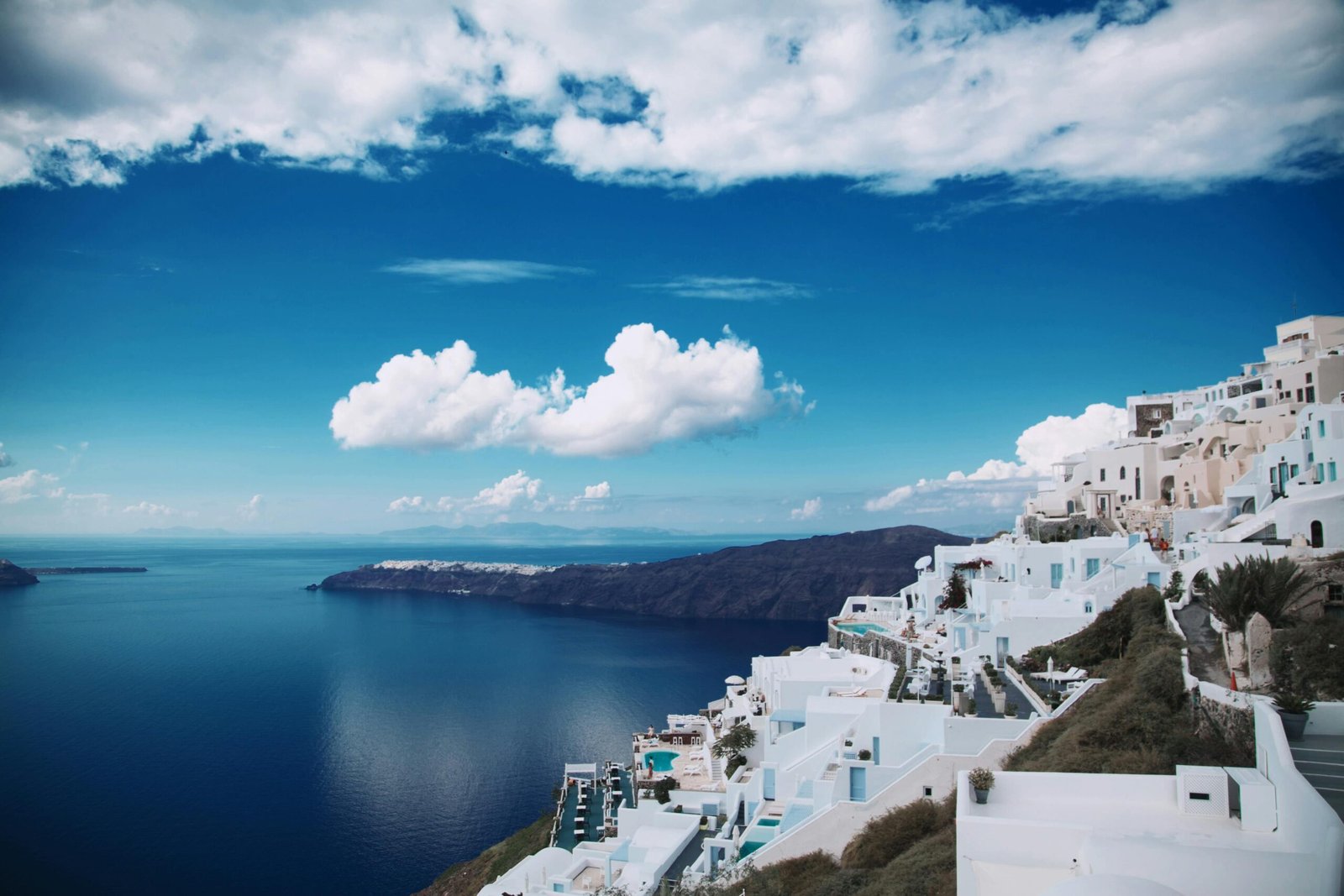 Santorini Essence Day Tour
